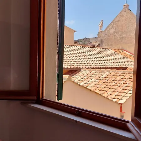 Casa Piazza Padella - Goelba *